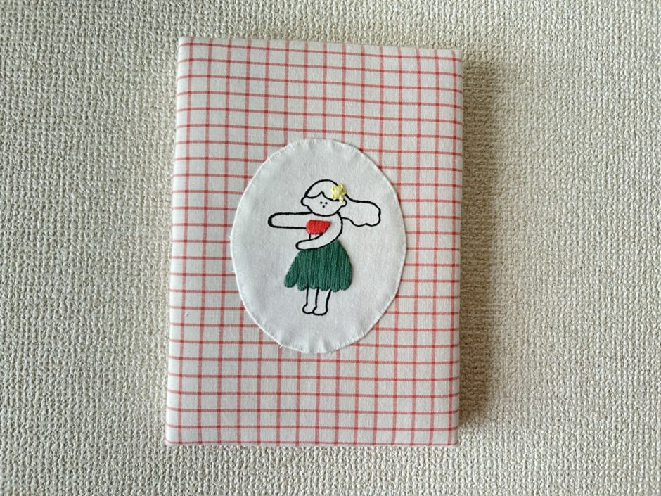 フラダンスの刺繍